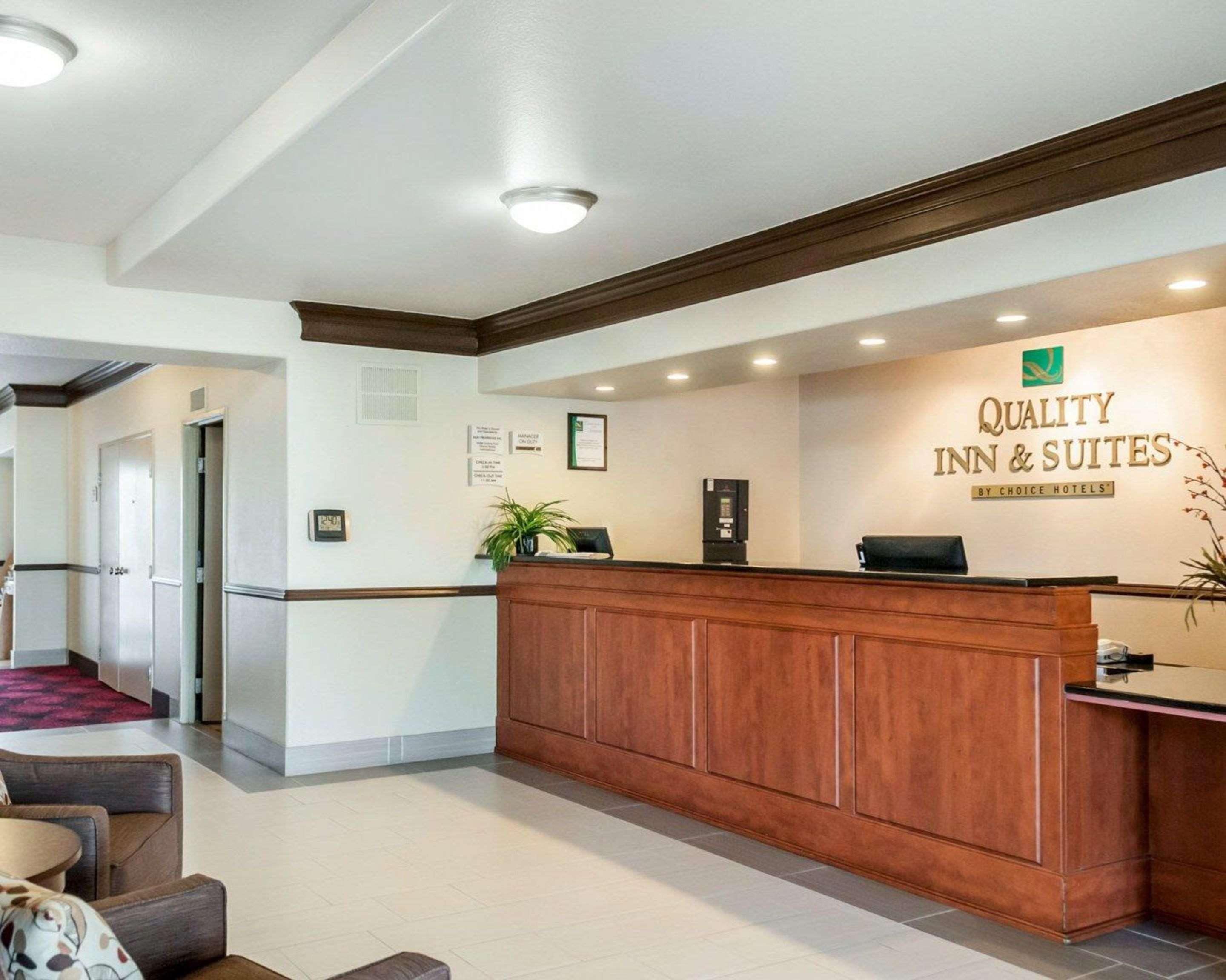 Quality Inn & Suites Albuquerque West Zewnętrze zdjęcie